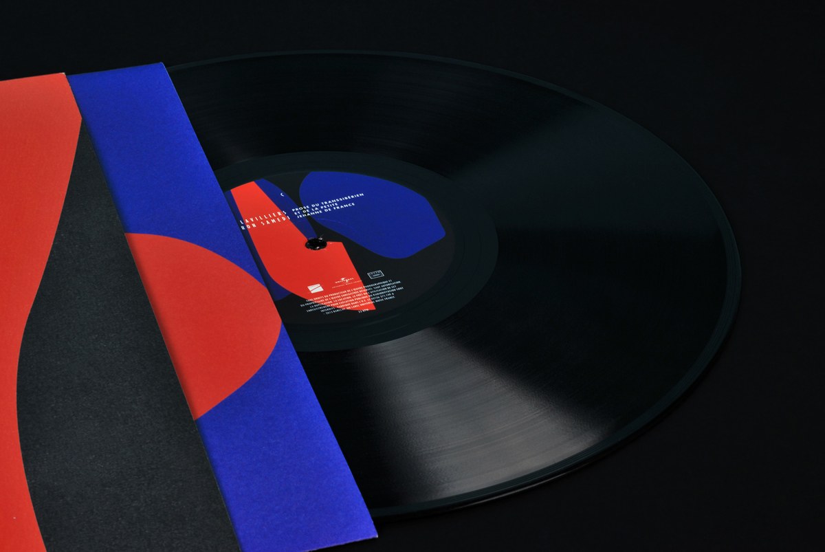 lavillier-vinyl-crop2.jpg