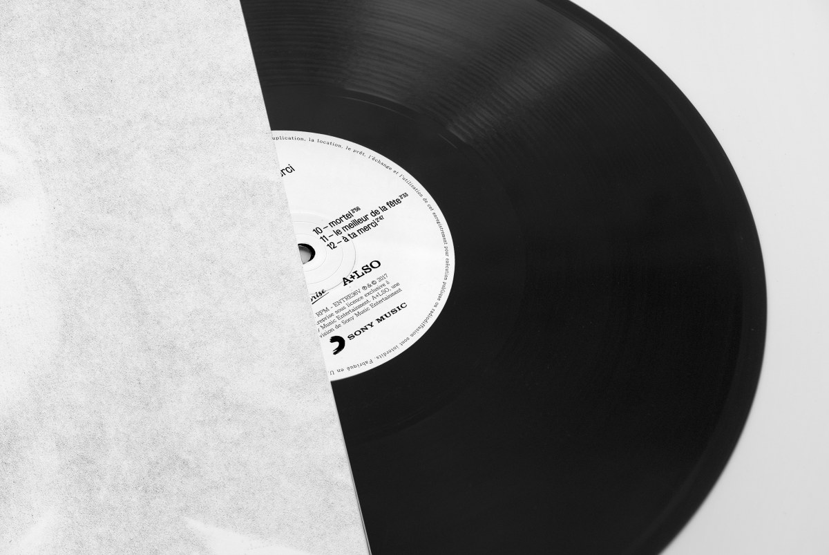 vinylgrosplanfishbach.jpg